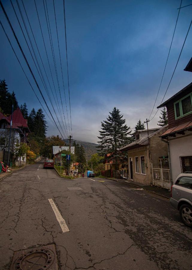Casa Sara Lägenhet Sinaia Exteriör bild